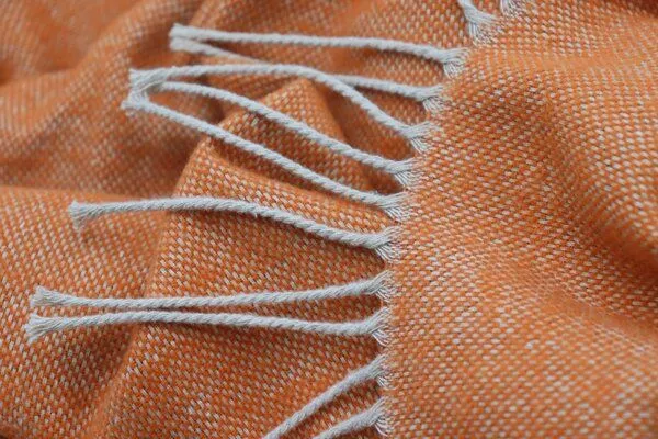 biederlack biederlack Fransenplaid Structure, Rust, – Produktbild 4 von 4