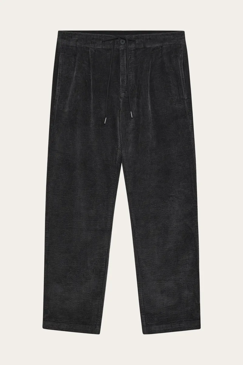 KnowledgeCotton Apparel KnowledgeCotton Apparel Herren vegan Hose Corduroy Fig Comfort Schwarz Jet, Schwarz, – Produktbild 1 von 1