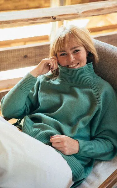 Kopyto Kopyto IRBIS - Damen Rollkragenpullover Stickpullover 100% Merinowolle, Salbeigrün (grün), – Produktbild 1 von 4