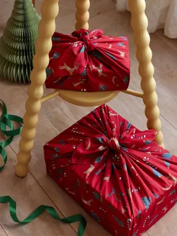 Vertbaudet 2er-Set Furoshiki-Geschenktücher mit Weihnachtsmotiv – Produktbild 1 von 1