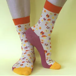Fräulein Prusselise Fräulein Prusselise Flower Power Socke Millefleur beige orange bunt – Produktbild 1 von 1