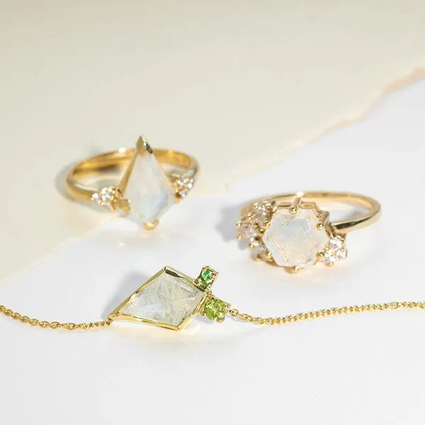 Eppi Eppi Halskette mit Mondstein, Olivin und Tsavoritgranat Milly, Rosa, – Produktbild 3 von 4