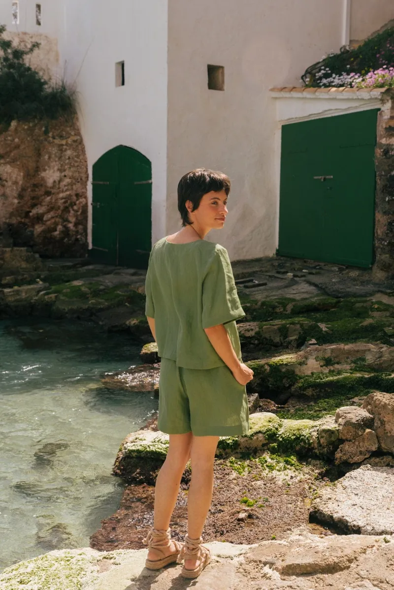 AmourLinen AmourLinen Damen vegan Shorts Betty Klassisch Matcha Grün, Grün, – Produktbild 1 von 2