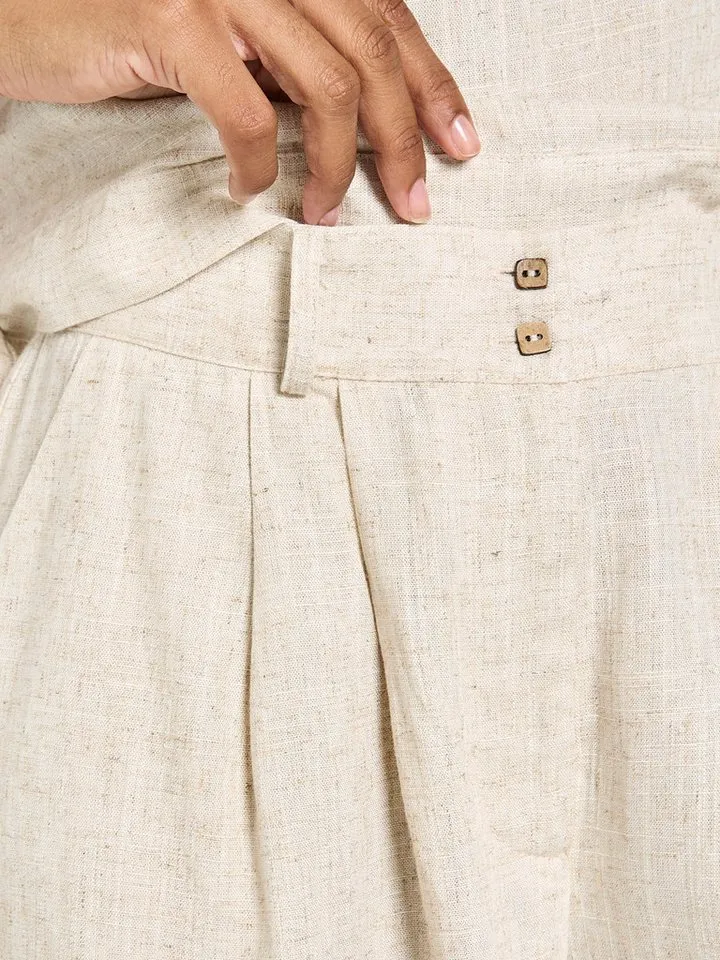 Apricot Apricot Shorts Mini-Shorts aus Leinenmischung mit Plissee-Detail, Beige, – Produktbild 3 von 5