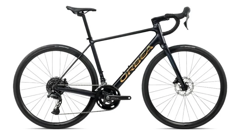 We Cycle Orbea Avant H50 Rennrad diamond black/titan gold 2027 49 (160-166 cm) | Fahrräder – Produktbild 1 von 1
