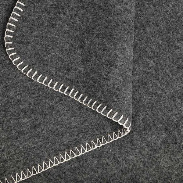 Yumeko Babydecke 75x100 cm Yumeko aus 100% Mulesingfreier Merinowolle, Dark grey/light grey, – Produktbild 2 von 3