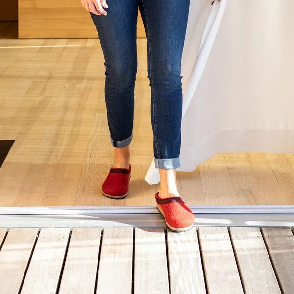 Stegmann Stegmann Filzclog 108 aus 100% Merino-Wolle für Damen & Herren, Rot, – Produktbild 3 von 5