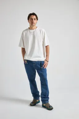 Trendsplant Trendsplant Essential Sunwashed Heavyweight Oversized T-Shirt Foam White – Produktbild 1 von 1