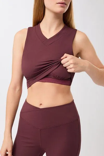 mandala Mandala Cropped V-Neck, Ruby (rot), – Produktbild 4 von 4