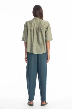 RAVENS VIEW IBIZA RAVENS VIEW IBIZA Damen vegan Bluse Sommer Khaki – Produktbild 1 von 1