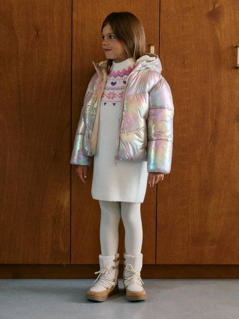 Vertbaudet Glänzende Winter-Steppjacke mit Hologramm-Effekt Mädchen hell, Hellrosa, – Produktbild 3 von 4