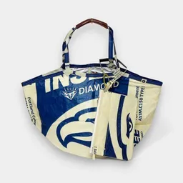 REFISHED fair fashion REFISHED fair fashion Tasche 'SOULMATE' - upcycelte Zementsäcke – Produktbild 1 von 1