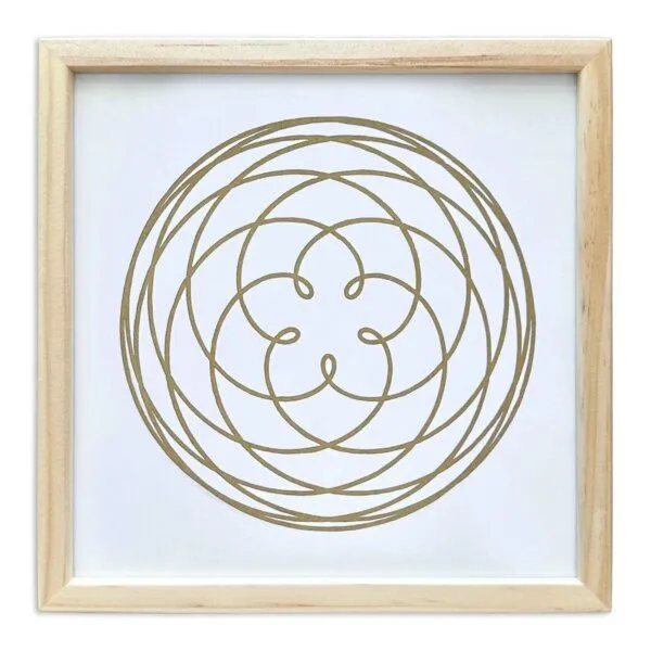 Veskor Cassiopeia Veskor Cassiopeia Gerahmt | ROSE OF VENUS Heilige Geometrie Linoldruck | 20 × 20 cm in 22 × 22 cm Rahmen | Gold, Schwarz, – Produktbild 4 von 5