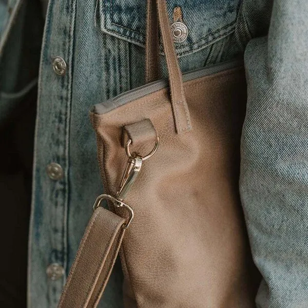 BOWLEANIES TASCHEN BOWLEANIES TASCHEN Shopper & Umhängetasche aus Lederfaserstoff mit Reißverschluss, Grau & dunkelgrau, – Produktbild 2 von 4