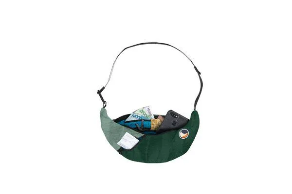 Ticket to the Moon Ticket to the Moon upcycled Bauchtasche/Crossbody Umhängetasche "Sling Bag", Dunkelgrün-jade green, – Produktbild 4 von 4