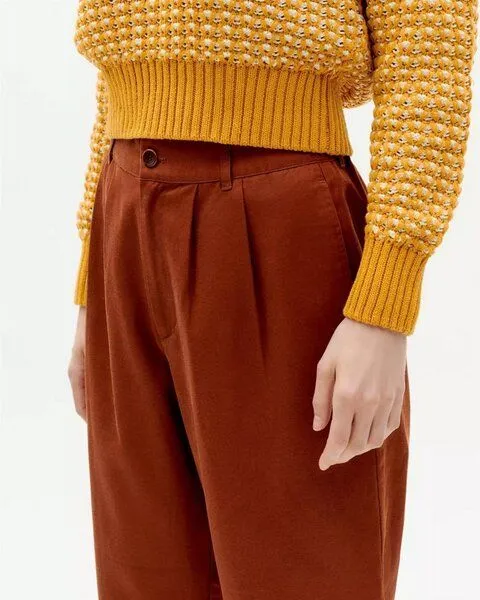 thinking mu thinking mu Bundfaltenhose - Hemp Rina - aus Bio-Baumwolle, Toasted (braun), – Produktbild 4 von 4