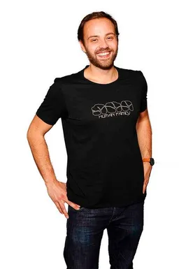 Human Family Bio T-Shirt von Human Family "Change Logo" – Produktbild 1 von 1