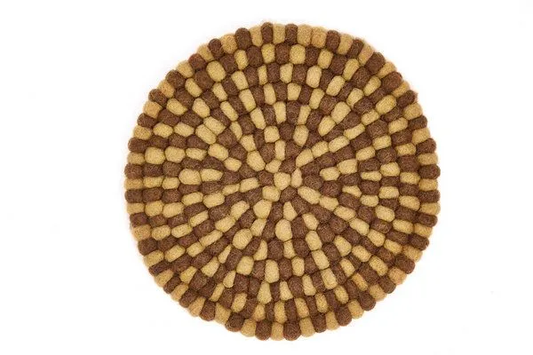short'n'pietz short'n'pietz handgefilzter Topfuntersetzer aus Filzkugeln, Braun, – Produktbild 1 von 3