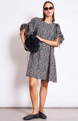 JAN N JUNE JAN 'N JUNE Damen vegan Minikleid Malus Leo – Produktbild 1 von 1