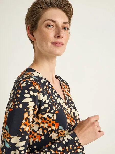 LANIUS LANIUS Kleid in Wickeloptik aus Bio-Baumwolle und Tencel, Print butterfly orange, – Produktbild 3 von 4