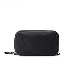 PINQPONQ pinqponq Washbag - Kulturbeutel, Crinkle black, – Produktbild 1 von 1