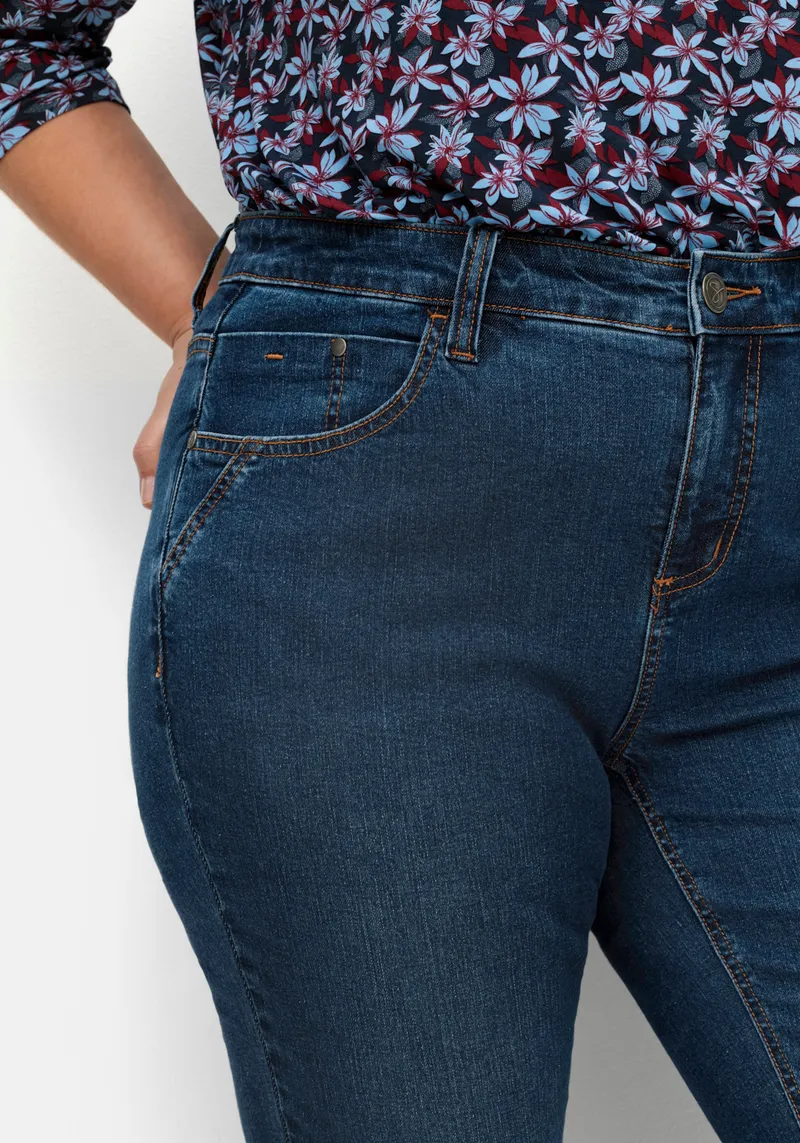 sheego Bootcut-Jeans dark blue denim, Dark blue denim, – Produktbild 2 von 2