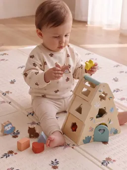 Vertbaudet Vertbaudet Baby Steckspiel Baum aus FSC® Holz – Produktbild 1 von 1