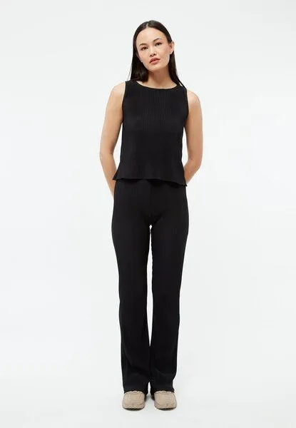 Givn Berlin Givn Berlin Plisseehose GBELODIE aus recyceltem Polyester - Black (Pleats), Black, – Produktbild 2 von 4