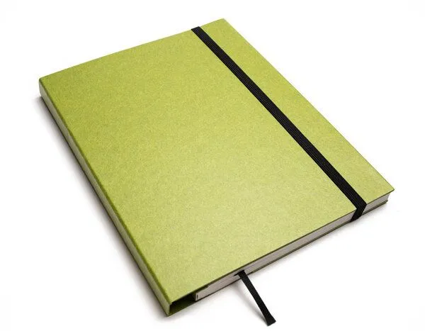 tyyp tyyp Notizbuch A5 Schweizer Broschur – 100% Recyclingpapier, Limette-grün, – Produktbild 1 von 4