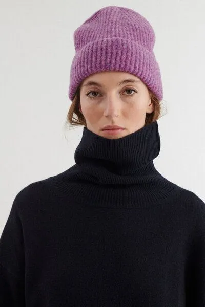 Basic Apparel Basic Apparel Strick-Beanie Mütze SALLY mit Bio-Wolle, Lila-violet-tulip, – Produktbild 3 von 4