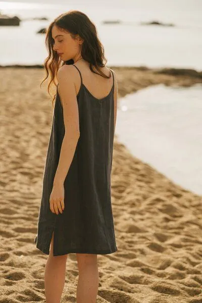 AmourLinen AmourLinen Slipdress aus Leinen ZOE, Charcoal (schwarz), – Produktbild 4 von 4