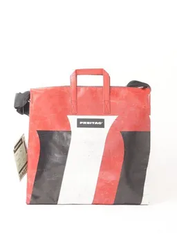 Freitag Freitag F275 TILDA - red white black (000004192815) – Produktbild 1 von 1