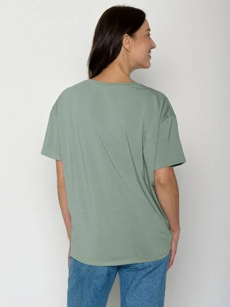 GreenBomb GREENBOMB Bloom Classic Feel - Lässiges T-Shirt aus Bio-Baumwoll-Mix / hochwertiger Print / GOTS / Fair & Vegan, Grün (blassgrün), – Produktbild 4 von 4