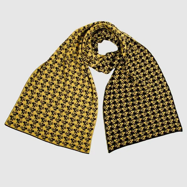 LANARTO slow fashion LANARTO slow fashion Schal Muster 'Biene' zweifarbig gestrickt aus mulesingfreier Merinowolle, Schwarz, – Produktbild 3 von 3