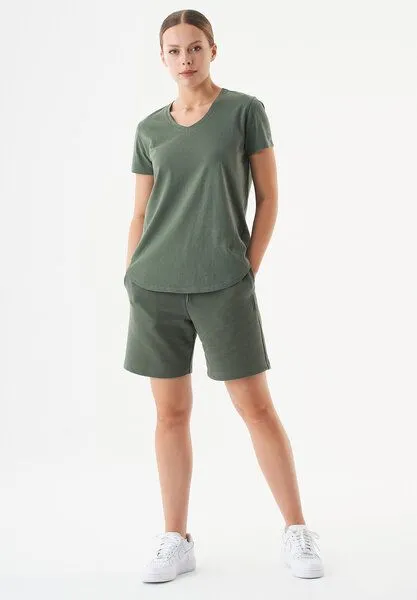 ORGANICATION ORGANICATION Damen ESSENTIALS-SHEYMA- Shorts aus Bio-Baumwolle, Olive, – Produktbild 2 von 3