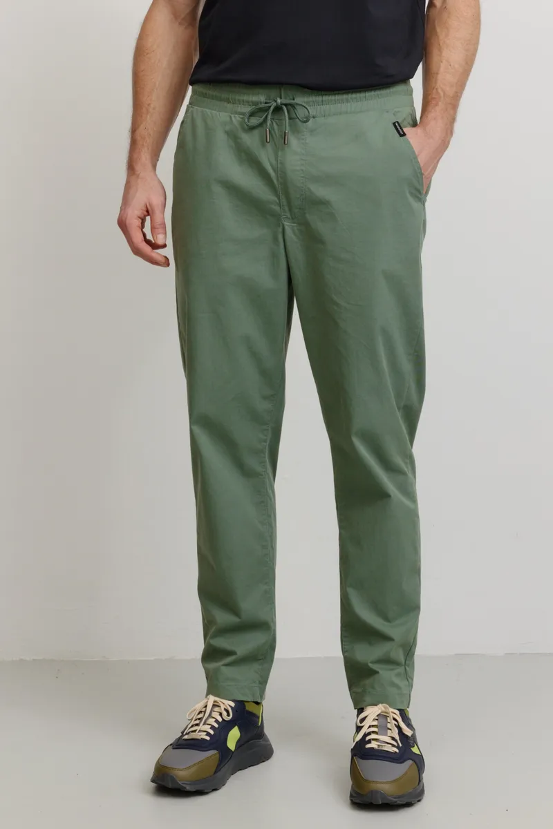 recolution Recolution Herren vegan Jogginghose Chino Taro Khaki, Grün, – Produktbild 2 von 2