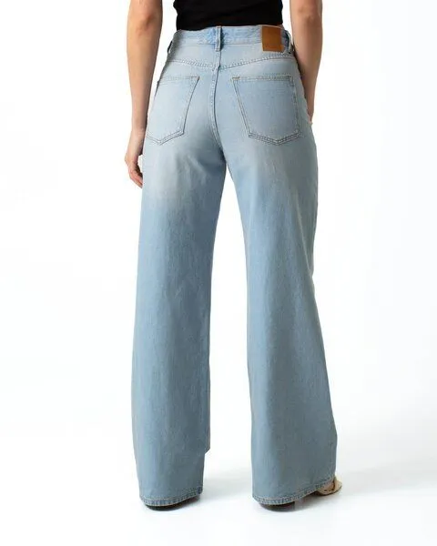 Kuyichi Kuyichi HARPER Loose Flare Jeans (light blue) – Produktbild 3 von 4