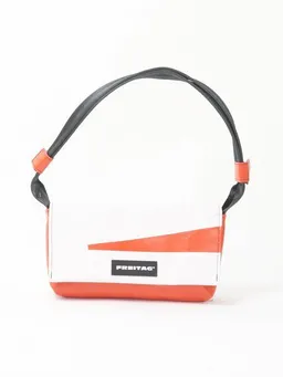 Freitag Freitag F171 LAURA - red white (000004466063) – Produktbild 1 von 1